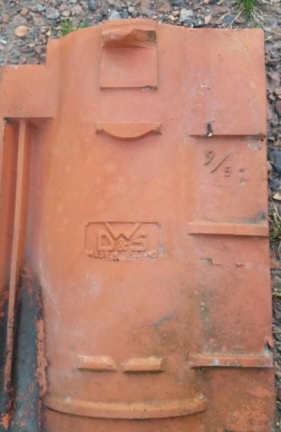 verbeterde holle dakpannen dws